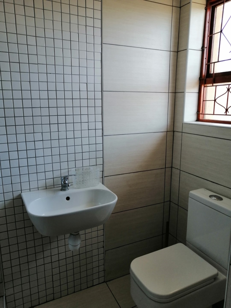 To Let 3 Bedroom Property for Rent in Kwamagxaki Eastern Cape